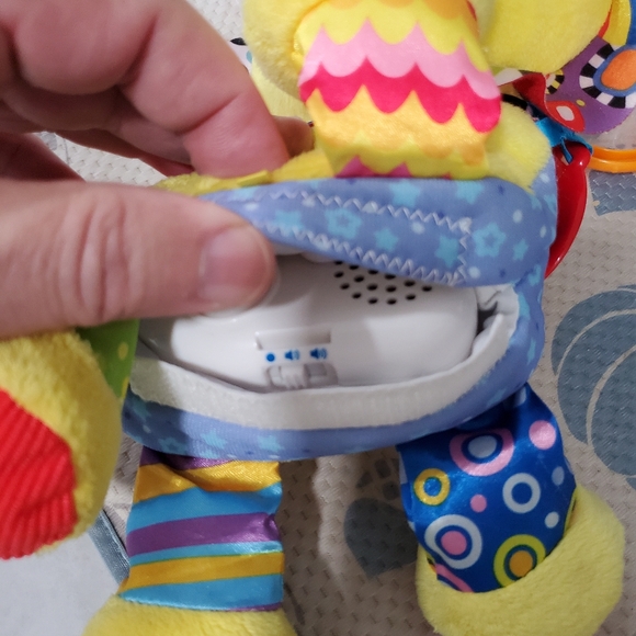 vtech crinkle and roar lion plush learning interactive toy TESTED WORKING - Picture 10 of 10